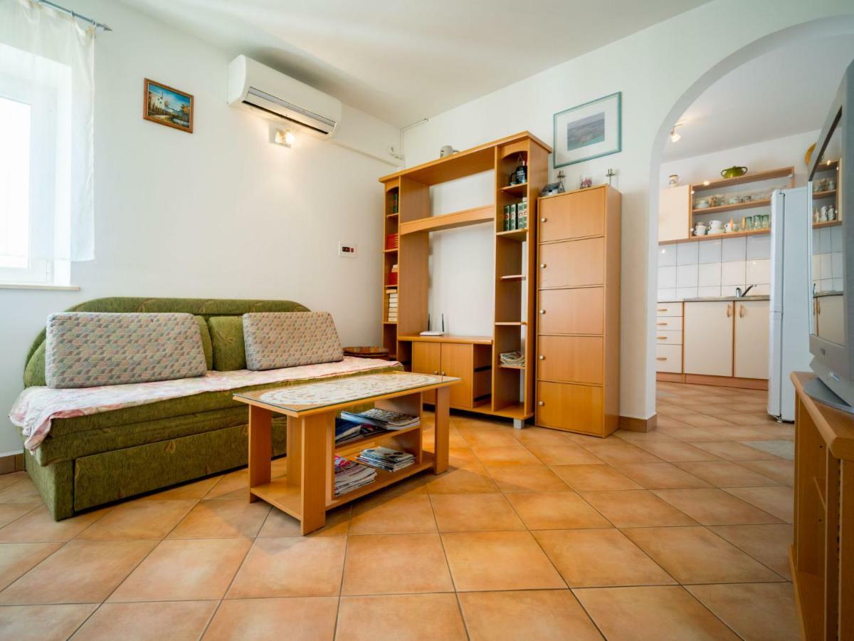 Holiday Home Nevena By Interhome Veprinac Eksteriør billede